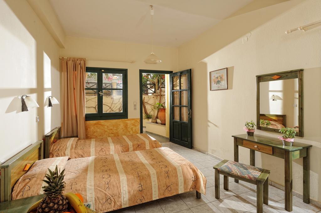 San Giorgio Apartments Malia Kamer foto