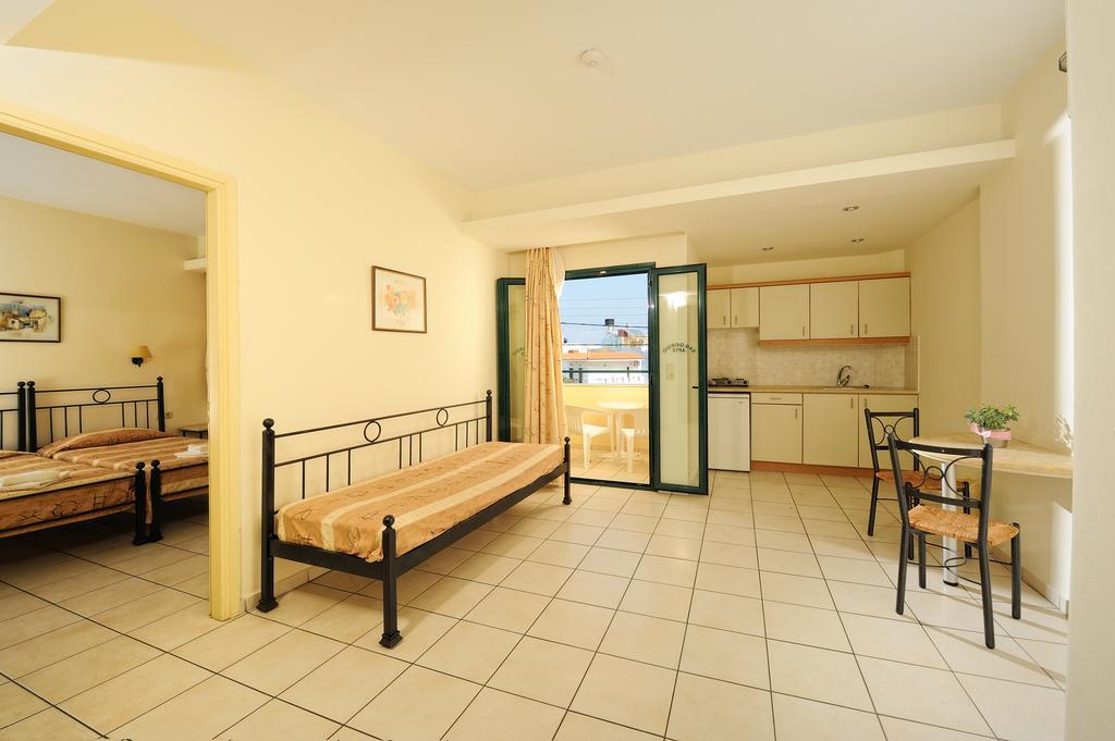 San Giorgio Apartments Malia Kamer foto